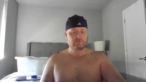Snapshot of dmsooner chatting on December 8, 8:58 pm dmsooner online show from December 8, 8:58 pm