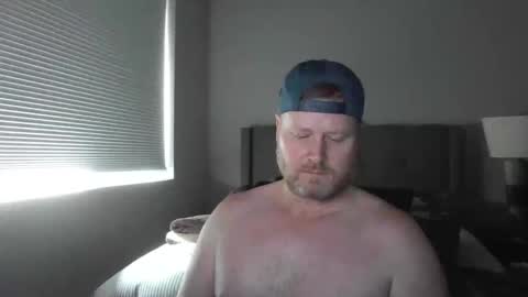 Snapshot of dmsooner chatting on March 16, 12:06 am dmsooner online show from March 16, 12:06 am