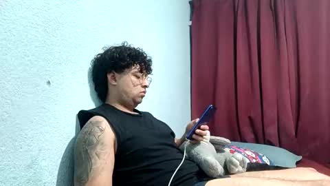 MrPepino online show from November 25, 4:23 am