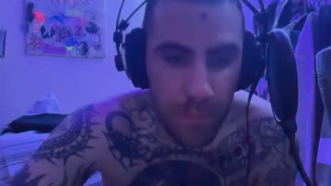 Snapshot of dogboi666 chatting on June 29, 3:02 am Dogboi online show from June 29, 3:02 am
