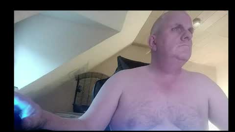 doggy2629 online show from May 19, 6:36 pm
