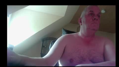 doggy2629 online show from May 20, 7:36 am