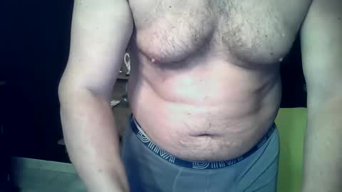 Snapshot of doggydaddi chatting on December 13, 7:25 am Alex online show from December 13, 7:25 am