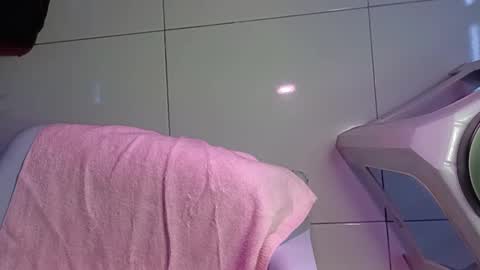 asian little tiger online show from December 29, 3:13 pm