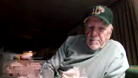 Snapshot of doingmyself69 chatting on October 15, 2:17 pm doingmyself69 online show from October 15, 2:17 pm