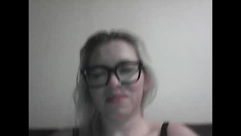 dolce_tempt online show from December 4, 7:33 pm