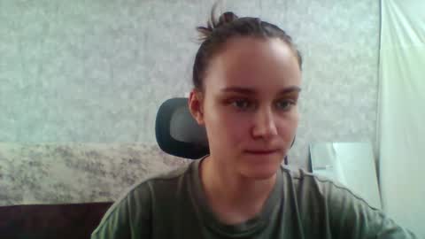 dolcezza_ online show from May 19, 10:32 am