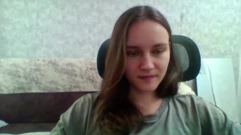 dolcezza_ online show from May 21, 10:00 am