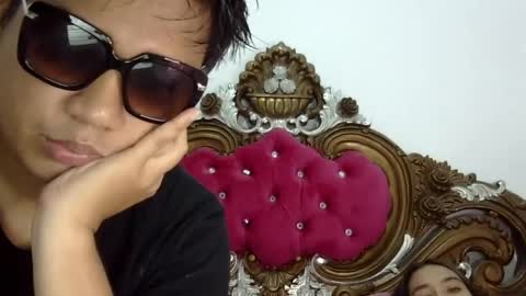 Snapshot of dolfvlucy chatting on December 4, 12:47 pm dolf william online show from December 4, 12:47 pm