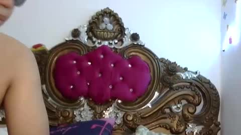 Snapshot of dolfvlucy chatting on February 14, 12:57 pm dolf william online show from February 14, 12:57 pm