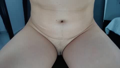 doll_dollys_ online show from February 19, 2:33 am