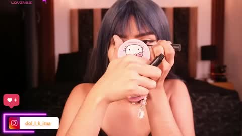 doll_kira_ online show from April 13, 2:55 pm