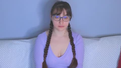 Snapshot of doll_tessa chatting on March 16, 9:24 am Tessa online show from March 16, 9:24 am
