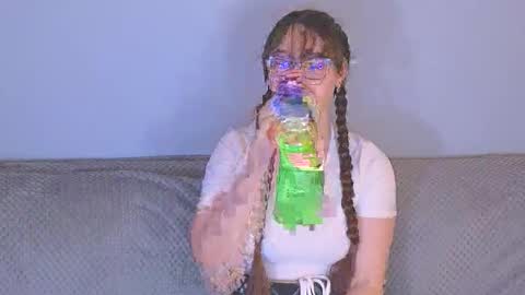Snapshot of doll_tessa chatting on May 11, 7:47 am Tessa online show from May 11, 7:47 am