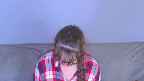 Snapshot of doll_tessa chatting on June 4, 2:34 pm Tessa online show from June 4, 2:34 pm