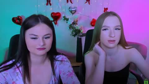doll_vey online show from May 18, 8:42 am