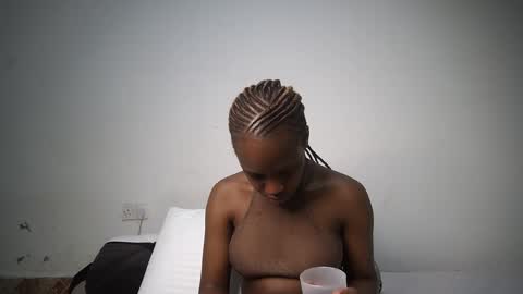 Snapshot of dollberry chatting on December 26, 1:07 am dollberry online show from December 26, 1:07 am