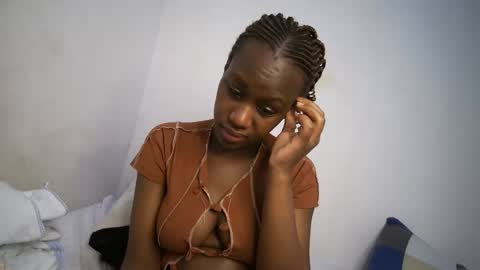 Snapshot of dollberry chatting on February 13, 11:17 am dollberry online show from February 13, 11:17 am