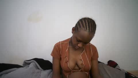 Snapshot of dollberry chatting on February 22, 6:50 am dollberry online show from February 22, 6:50 am