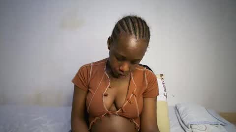 Snapshot of dollberry chatting on February 23, 10:42 pm dollberry online show from February 23, 10:42 pm