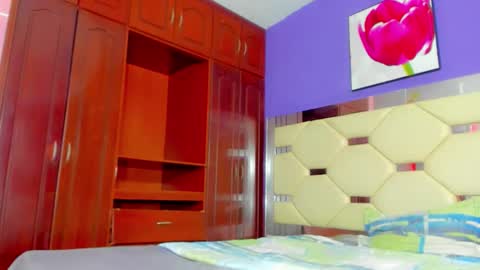 Snapshot of dollcute_latin chatting on February 22, 11:09 am dollcute_latin online show from February 22, 11:09 am