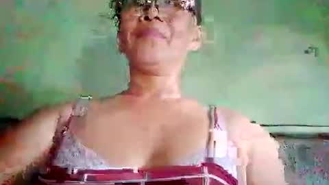 dolly926661 online show from May 27, 8:33 am