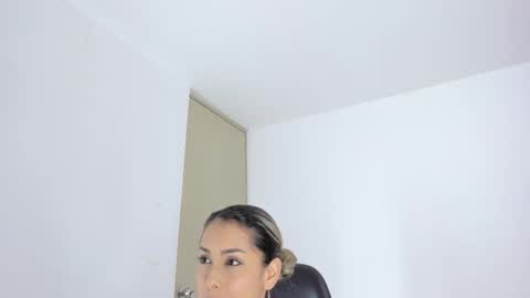 dolly walker online show from January 31, 9:46 pm