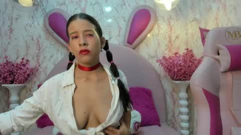 Dollyboobsy  online show from March 22, 12:52 pm