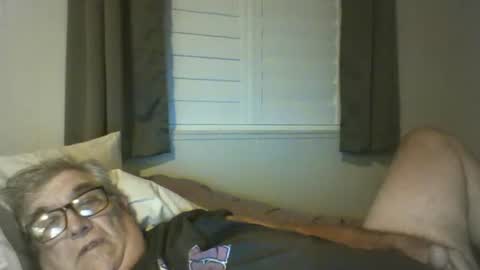 dolpphins999 online show from December 14, 3:51 am