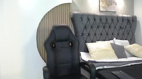 Snapshot of domboy_ chatting on May 24, 8:14 pm domboy online show from May 24, 8:14 pm