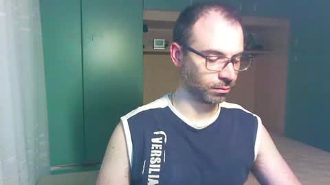 domco9 online show from July 2, 12:11 pm