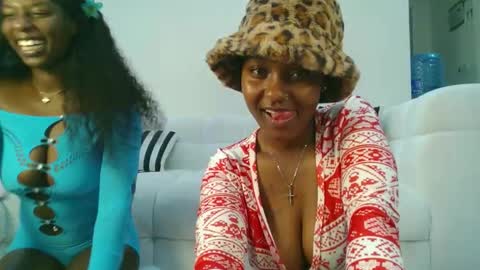 Amarie noels online show from January 16, 12:42 pm