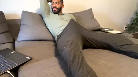 Domi online show from February 21, 8:38 pm