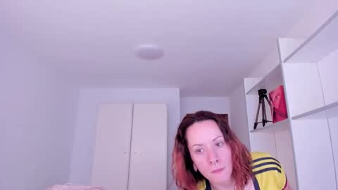 I WILL BE BACK ON WEDNESDAY DECEMBER 4 0100AM COLOMBIA TIME    online show from October 8, 8:01 am