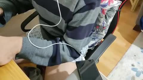 Snapshot of dominantboy77 chatting on February 1, 5:47 pm dominantboy77 online show from February 1, 5:47 pm