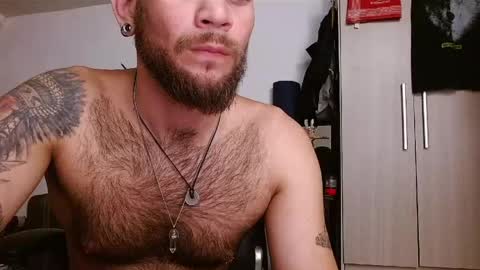 Logan - INDEPENDET MODEL online show from May 25, 7:42 pm