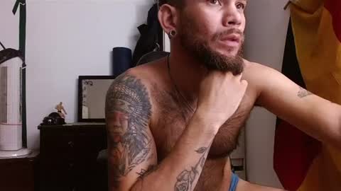 Snapshot of dominantthewolf chatting on July 17, 4:08 am Logan - INDEPENDET MODEL online show from July 17, 4:08 am