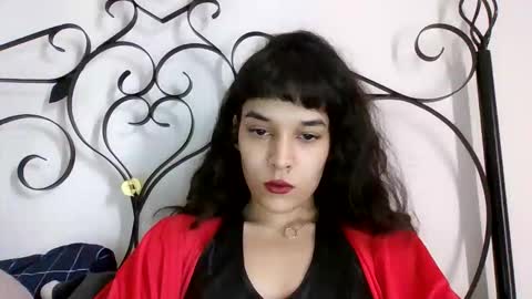 Snapshot of dominatrixkimmy chatting on November 17, 5:19 pm dominatrixkimmy online show from November 17, 5:19 pm