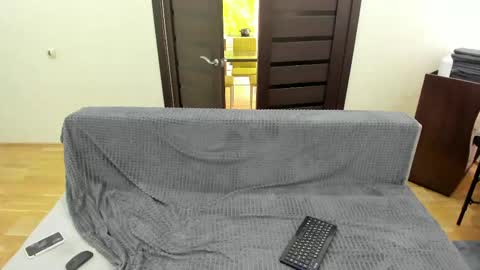 Dominic online show from April 12, 10:09 am