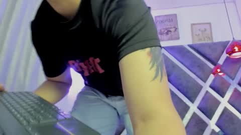 DOMI online show from March 19, 3:10 am