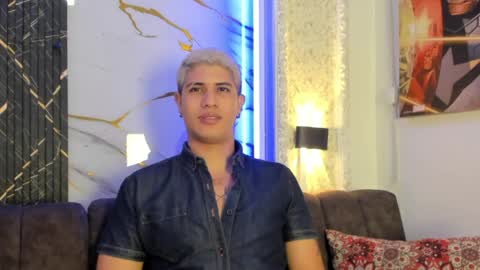 DOMI online show from May 15, 2:07 am