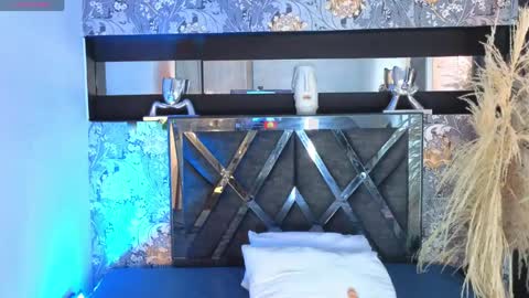 Snapshot of dominic_thailor chatting on May 5, 4:59 pm Dominic online show from May 5, 4:59 pm
