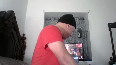 luis online show from March 19, 12:03 am