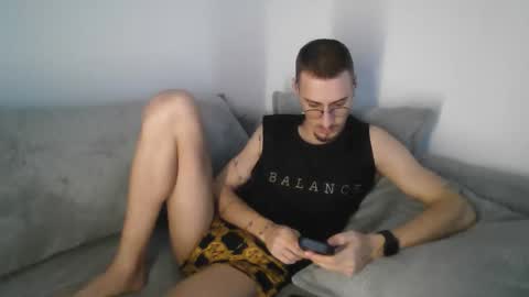 Dominic online show from February 11, 7:35 am