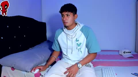 Snapshot of dominick_king chatting on March 26, 1:22 am Dominic online show from March 26, 1:22 am