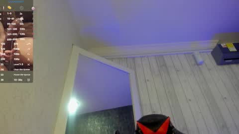 Dominicscott online show from September 29, 12:43 pm