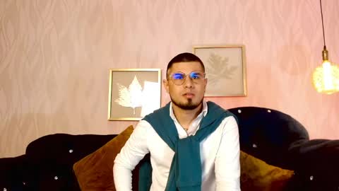 Dominik online show from May 30, 6:49 pm
