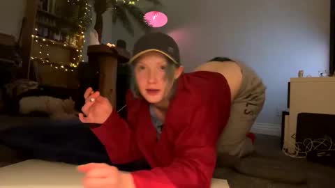   dominique  online show from January 14, 9:51 pm