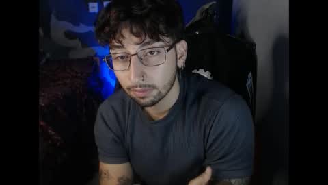 dominus_kane online show from October 30, 5:09 am