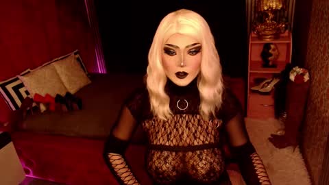      online show from December 6, 7:54 am